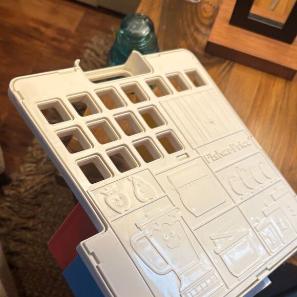 Vintage Fisher-Price Bright Kitchen Playset - Picture 10 of 10